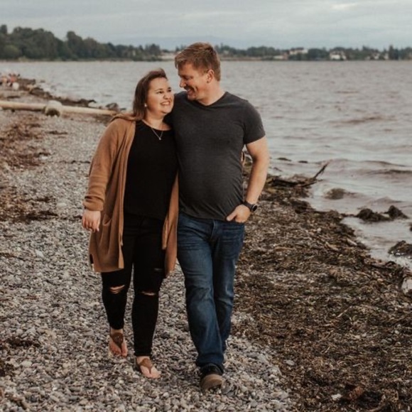 Meet your Posher, Amy - Picture 1 of 1